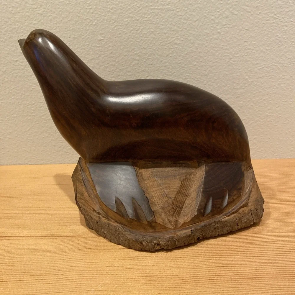 Wood Carved Seal 8" X 10" X 6" Dark Wood Unsigned Heavy - Picture 6 of 10